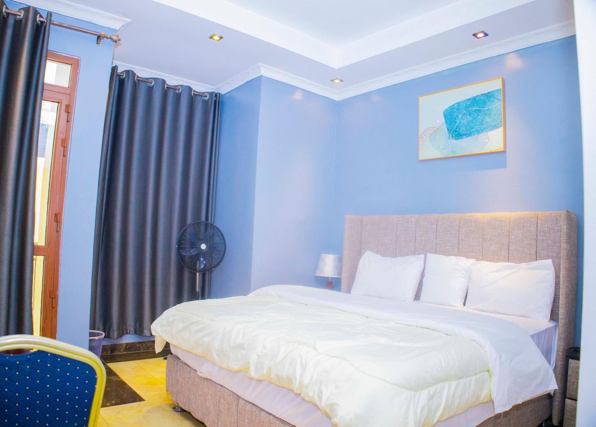 The Vibrant Lodge Gacuriro Kigali Zewnętrze zdjęcie